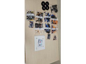 Конструктор LEGO Technic 42141 Гоночный автомобиль McLaren Formula 1 (уцененный товар) - изображение 2