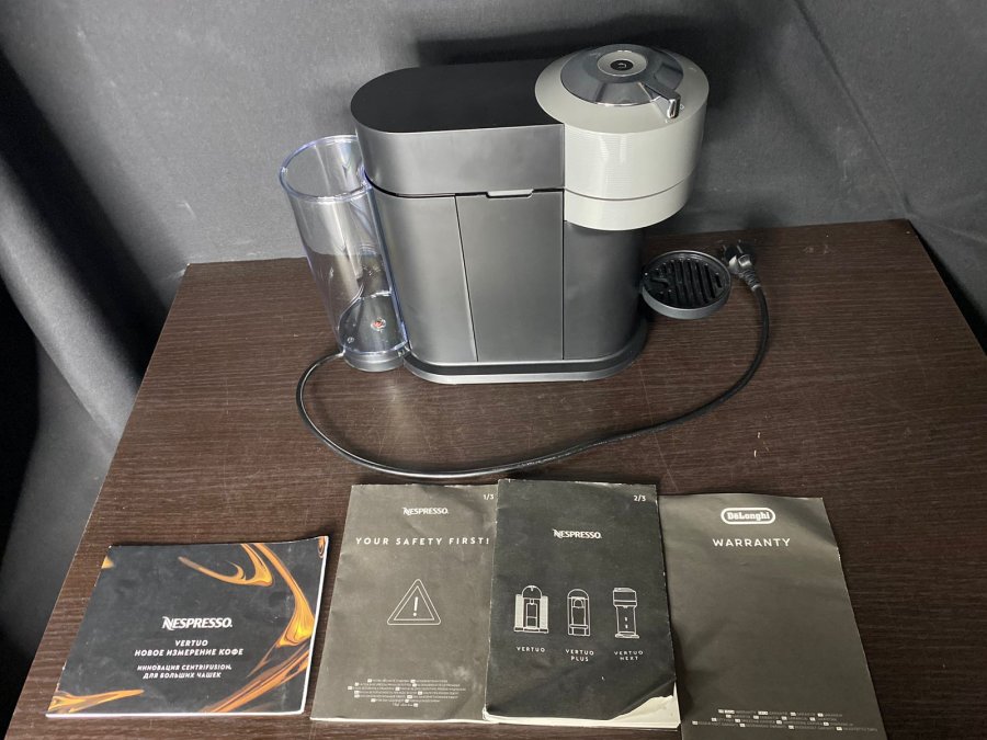 Кофемашина капсульная DeLonghi Nespresso Vertuo Next ENV120.GY, серый (уцененный товар)