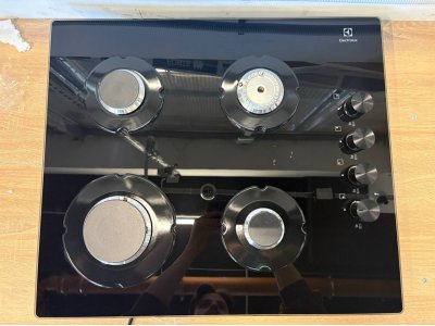 Газовая варочная панель Electrolux EGG6407K (уцененный товар) - изображение 5