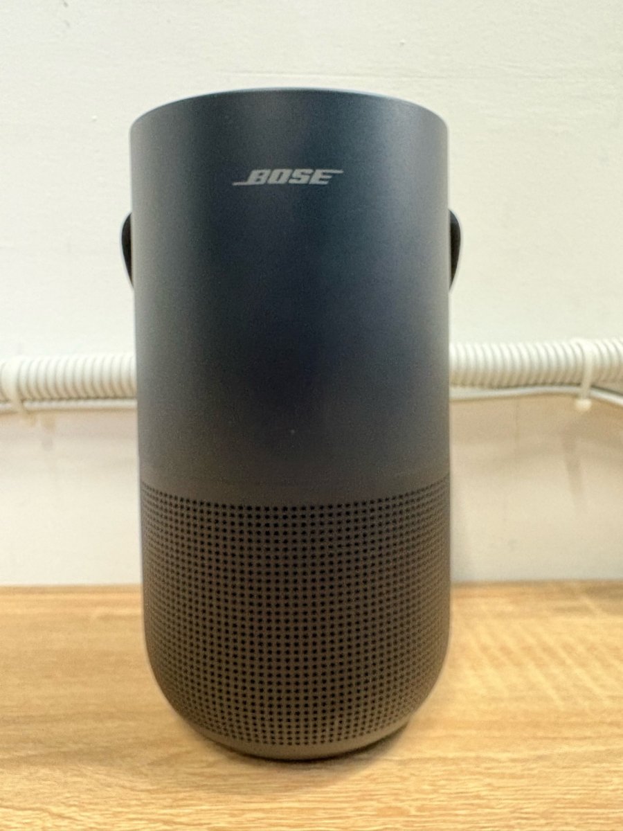 Колонка Bose Portable Smart Wireless Bluetooth Speaker (уцененный товар)