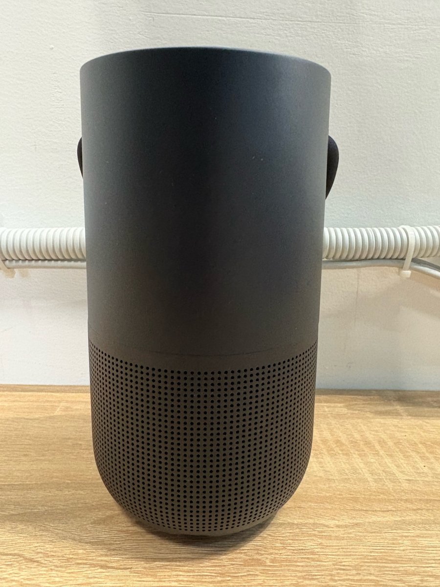 Колонка Bose Portable Smart Wireless Bluetooth Speaker (уцененный товар)