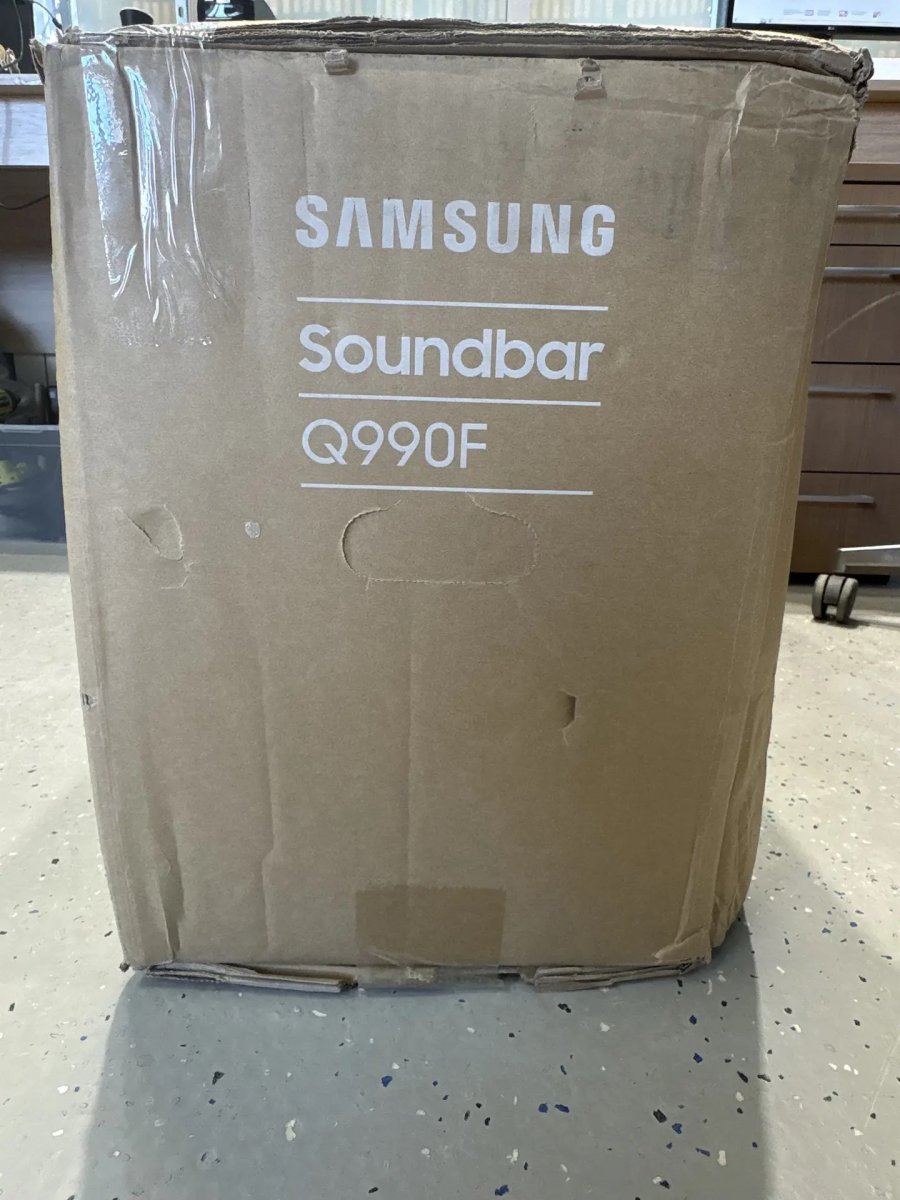 Саундбар Samsung HW-Q990F/RU (уцененный товар)