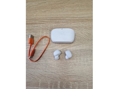 Беспроводные наушники JBL Wave Buds 2 Белые (JBLWBUDS2WHT)( уцененный товар) - изображение 3
