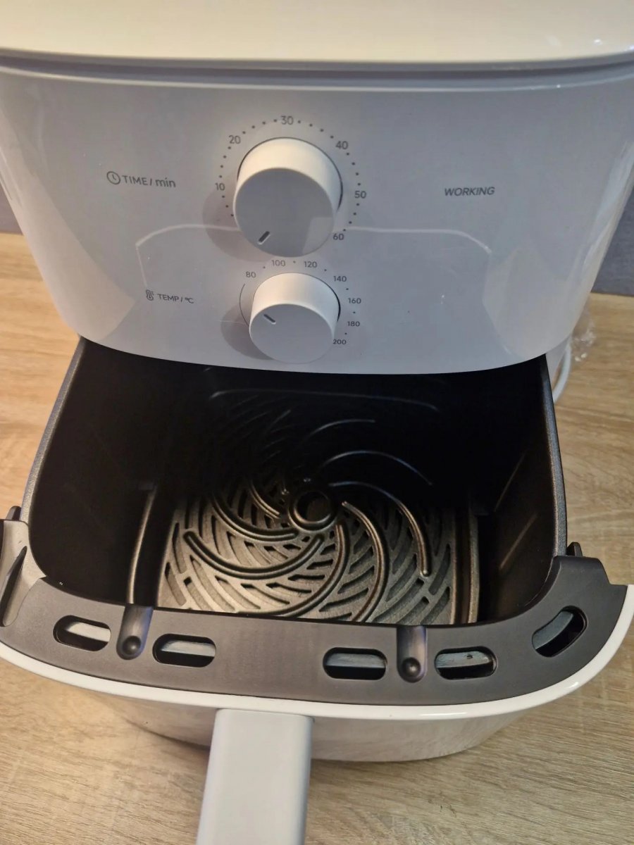 Аэрогриль Xiaomi Air Fryer Essential 6L, для РФ( уцененный товар)