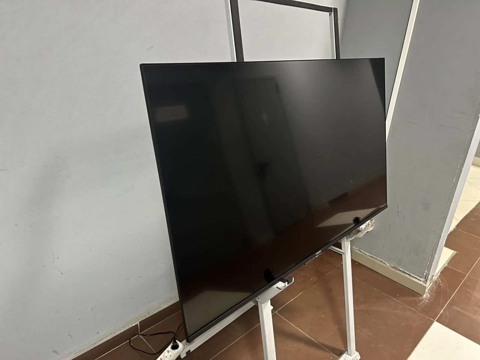 Телевизор Xiaomi MI TV A 50 2025 (L50MA-ARU) ( уцененный товар)