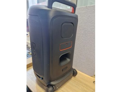 Портативная аудиосистема JBL Partybox 520 Black (JBLPARTYBOX520) ( уцененный товар) - изображение 3